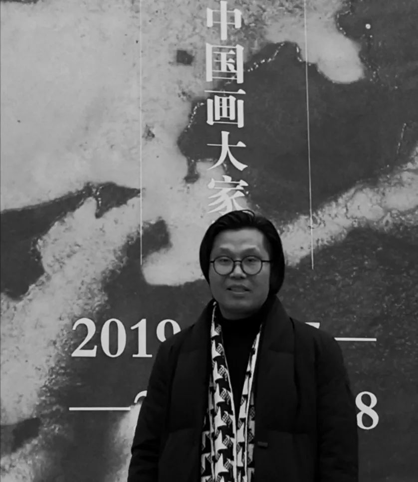 现为中国美术家协会会员,苏州市吴江区书画院专职画家,闽西书画院特聘