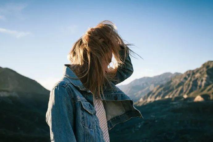 心一旦迷了路,人就迷了路;人一旦迷了路,人生就茫然.