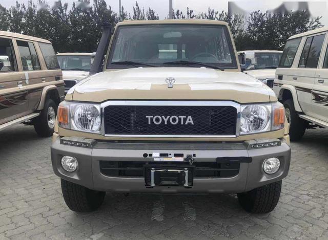 最经典的丰田陆巡lc提车落地70万越野表现比牧马人还给力