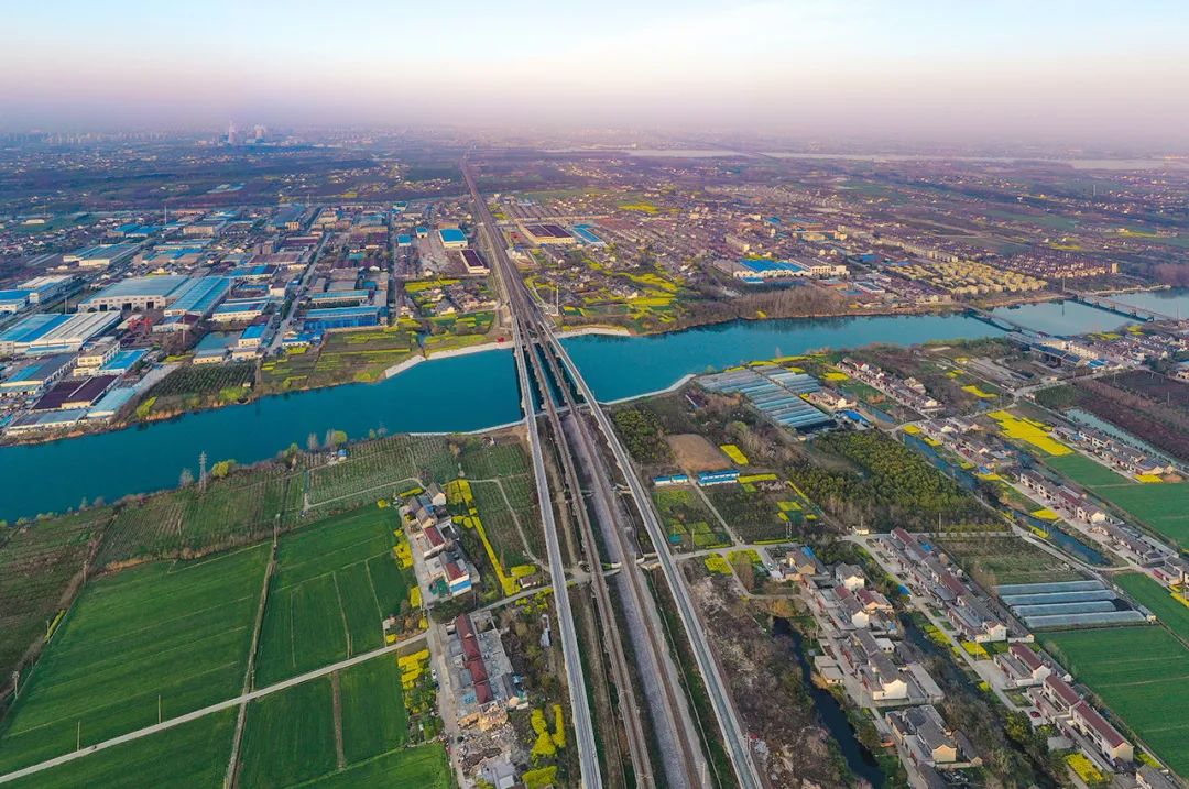 最新消息连淮扬镇铁路单轨穿过扬州