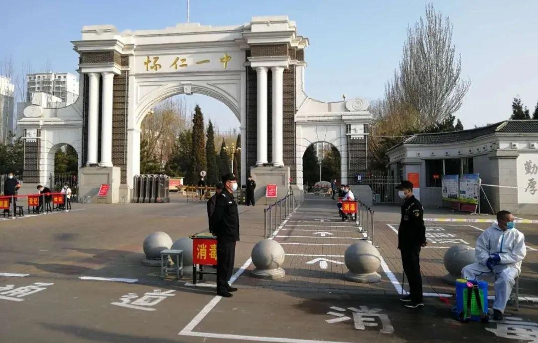 实拍怀仁一中高三年级返校复学