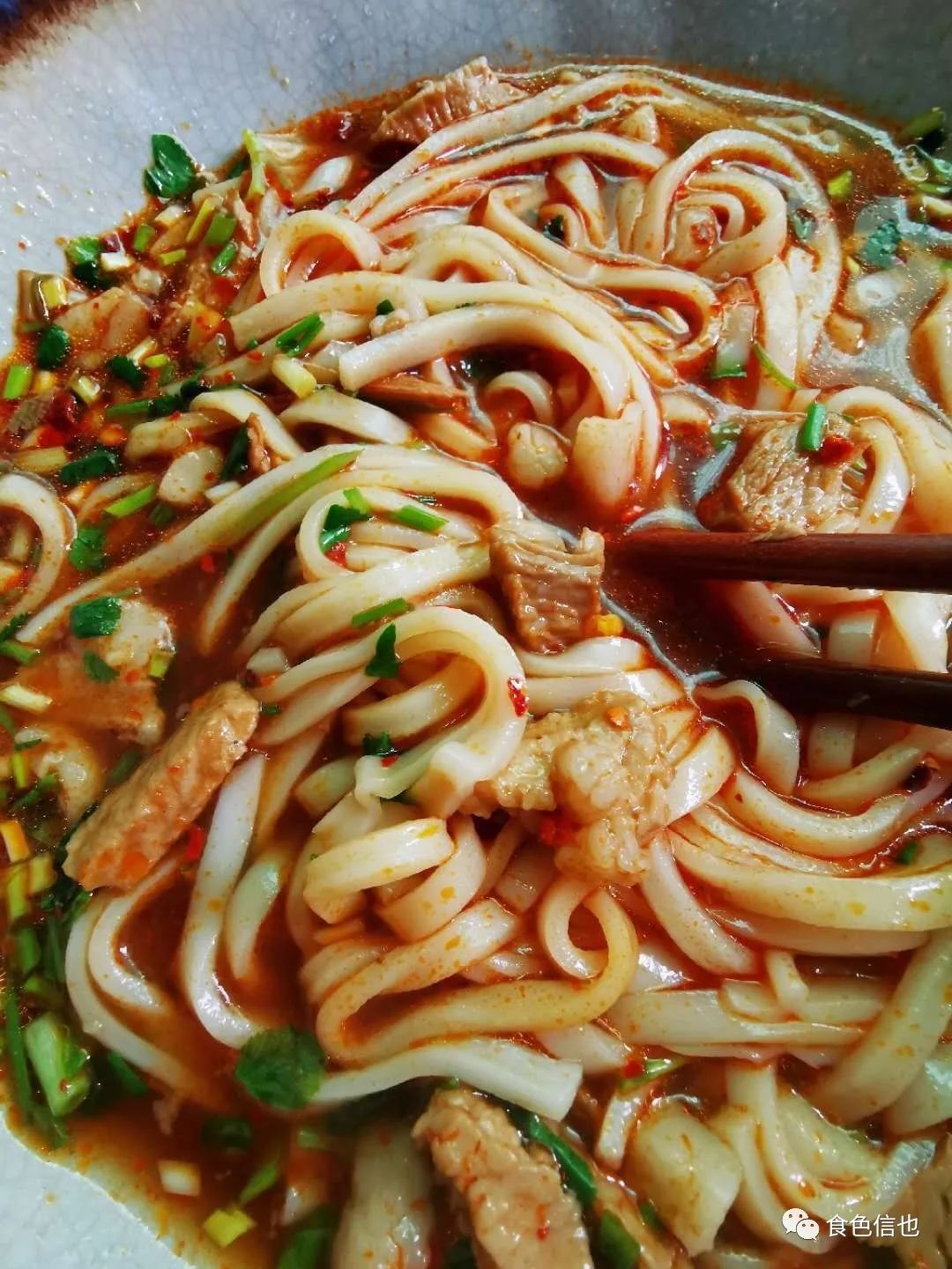 长沙米粉的白月光原汤肉丝粉