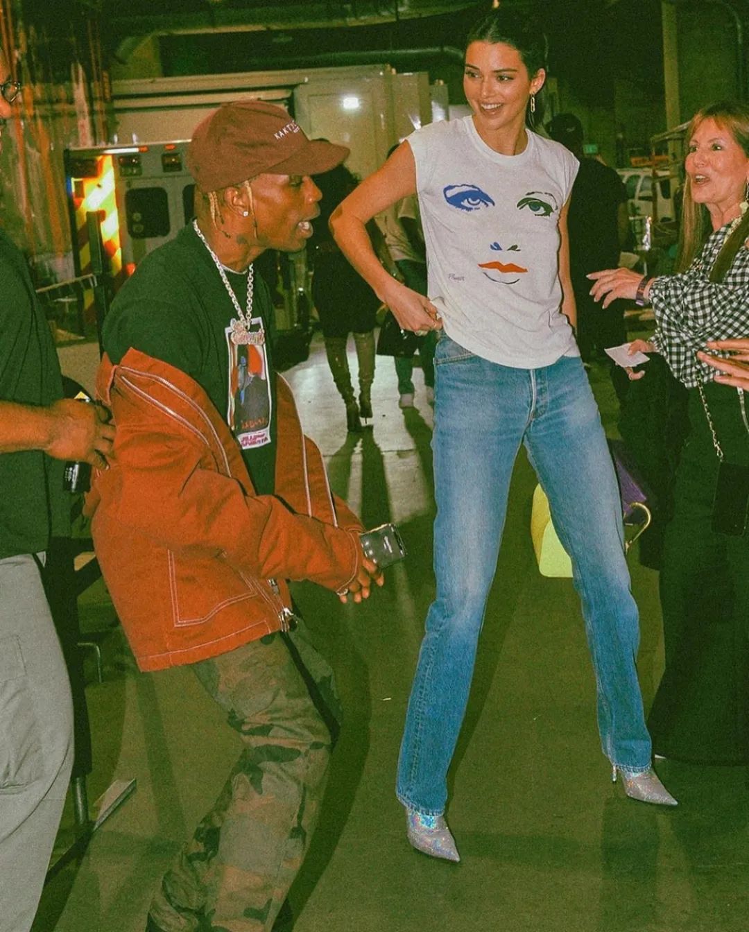 壁纸丨travisscott