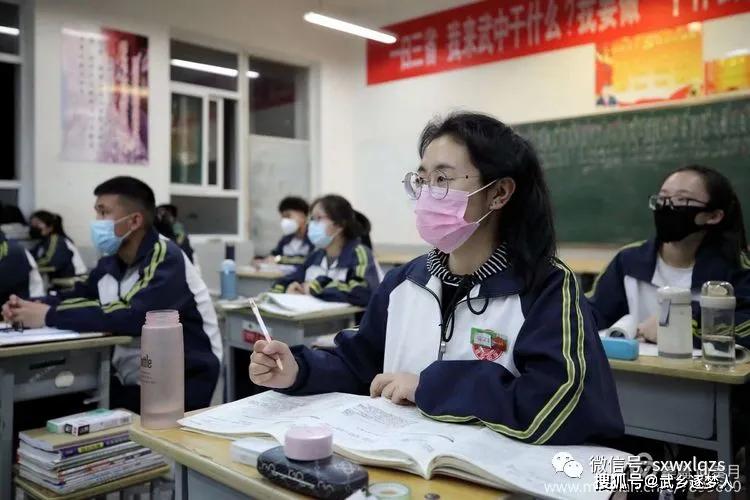 探班武乡一中高三开学第一天