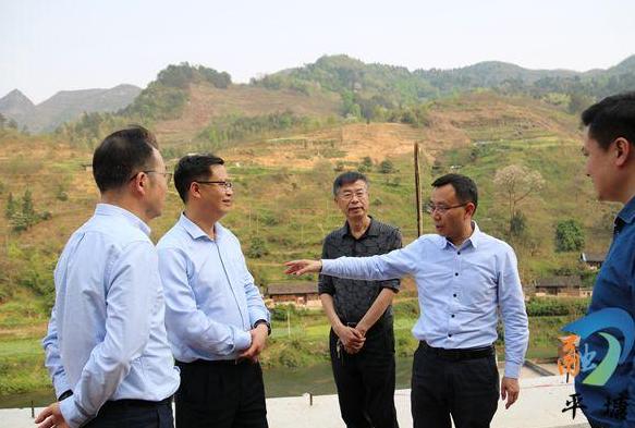 副州长文永生现场督导项目建设情况 县委副书记,县长