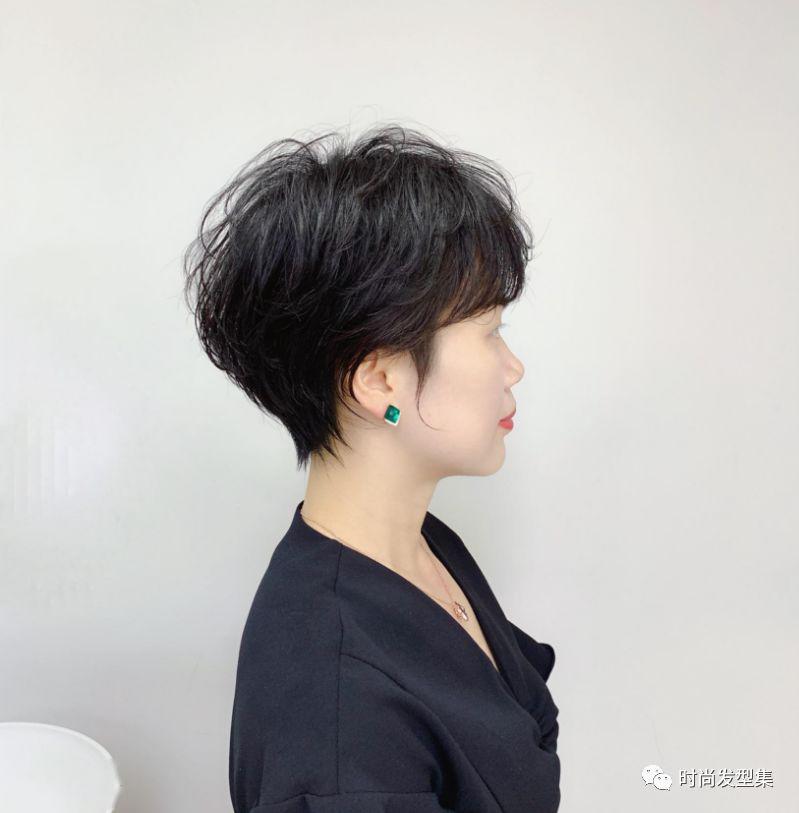 春天"纹理短烫发"30款_短发