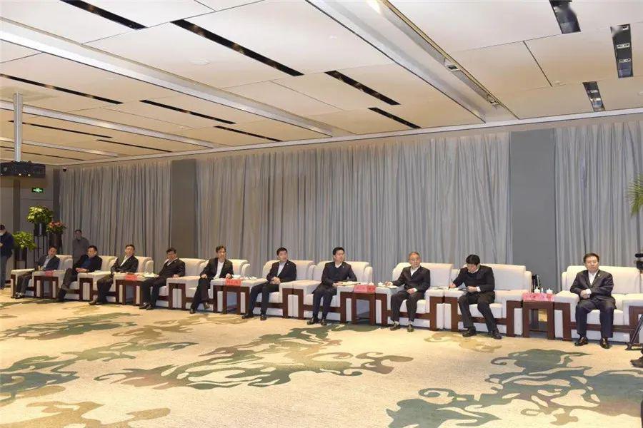 县委书记周宇松,副市长张礼涛,市委秘书长高宏真,市政府秘书长马孝全