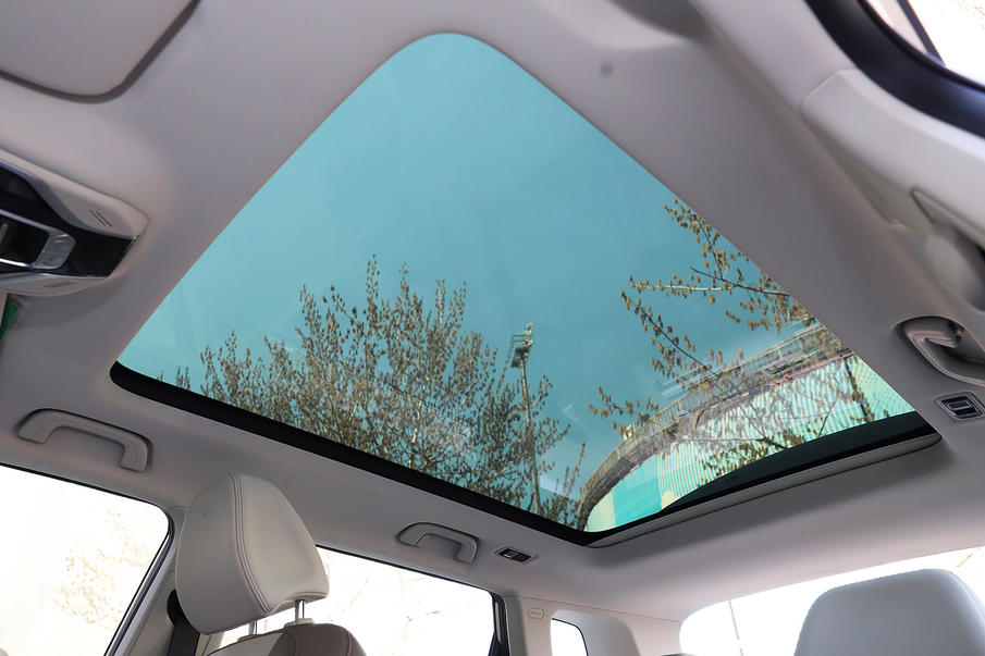 这款年轻时尚suv除了颜值还有什么试驾吉利icon300ti9bsg