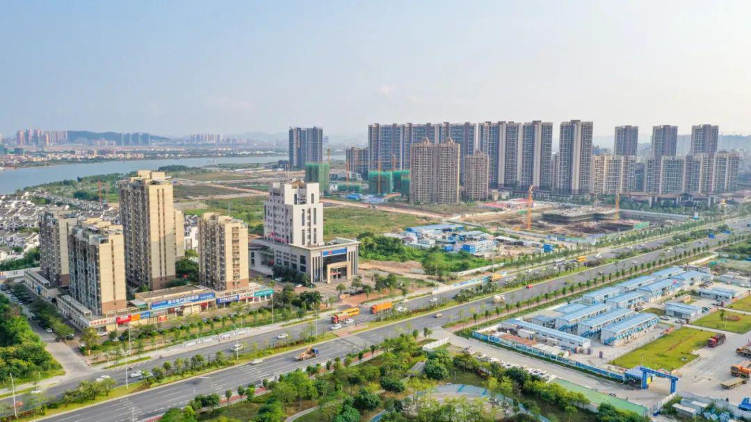 斗门迎来142米新地标刷新高度将于今年9月份竣工