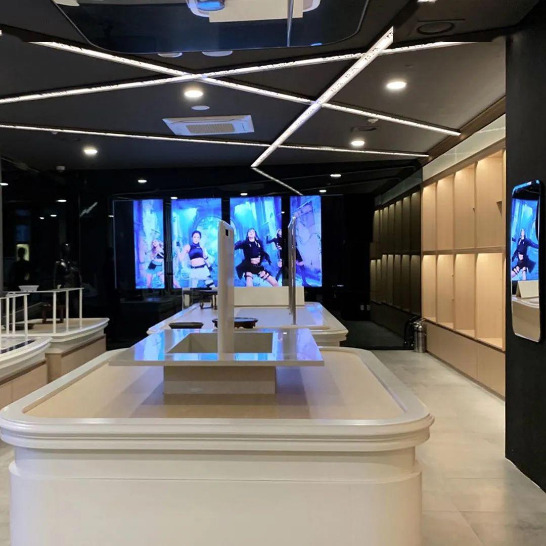 韩国yg新商店装修完毕,等疫情结束后vip可以去打卡!