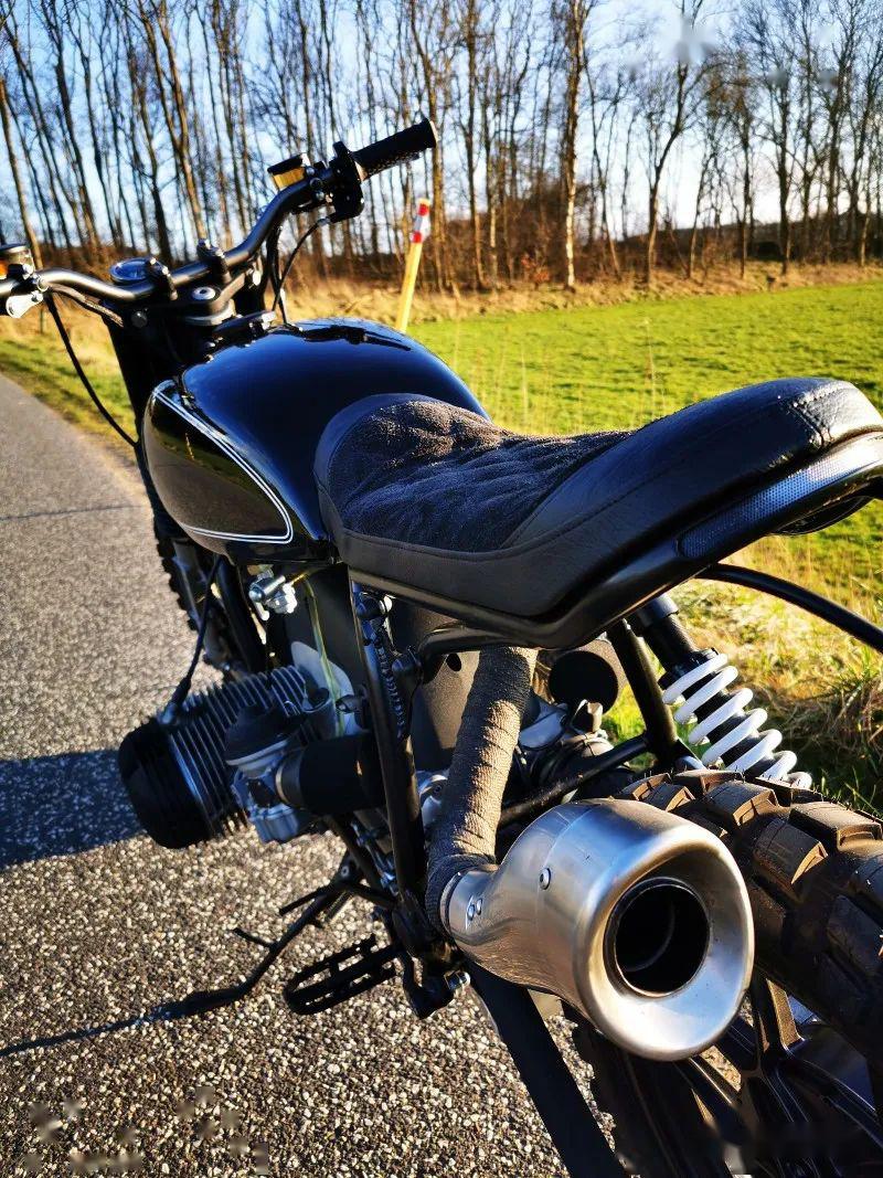 摩托空间bmwr65scrambler