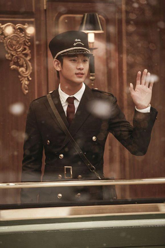 盘点韩剧里的军服男神难以抗拒的气质爆表你觉得谁会更帅呢