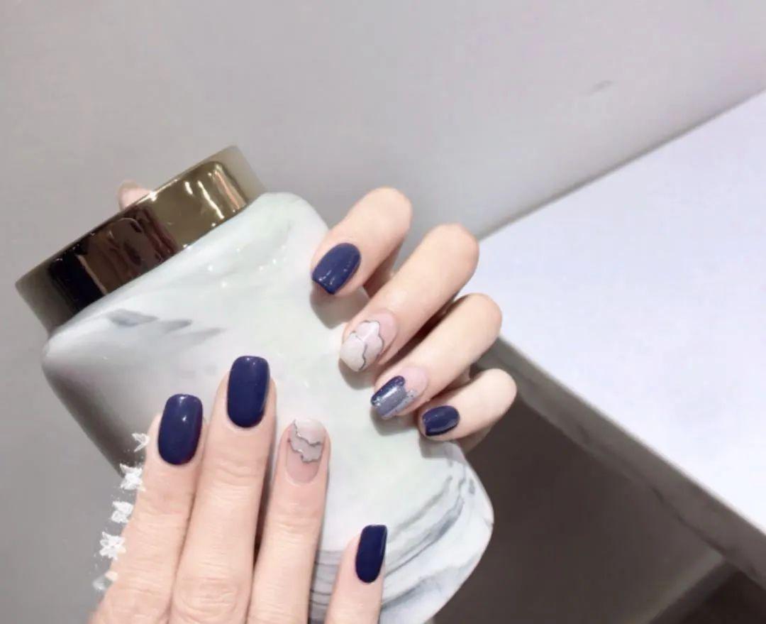 xfs美甲山丘纹美甲美的很独特