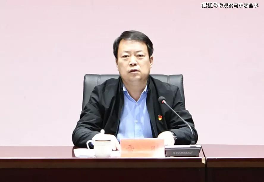 雷刚强调,当前高新区面临的压力巨大,挑战艰巨,要坚持经济发展和反腐