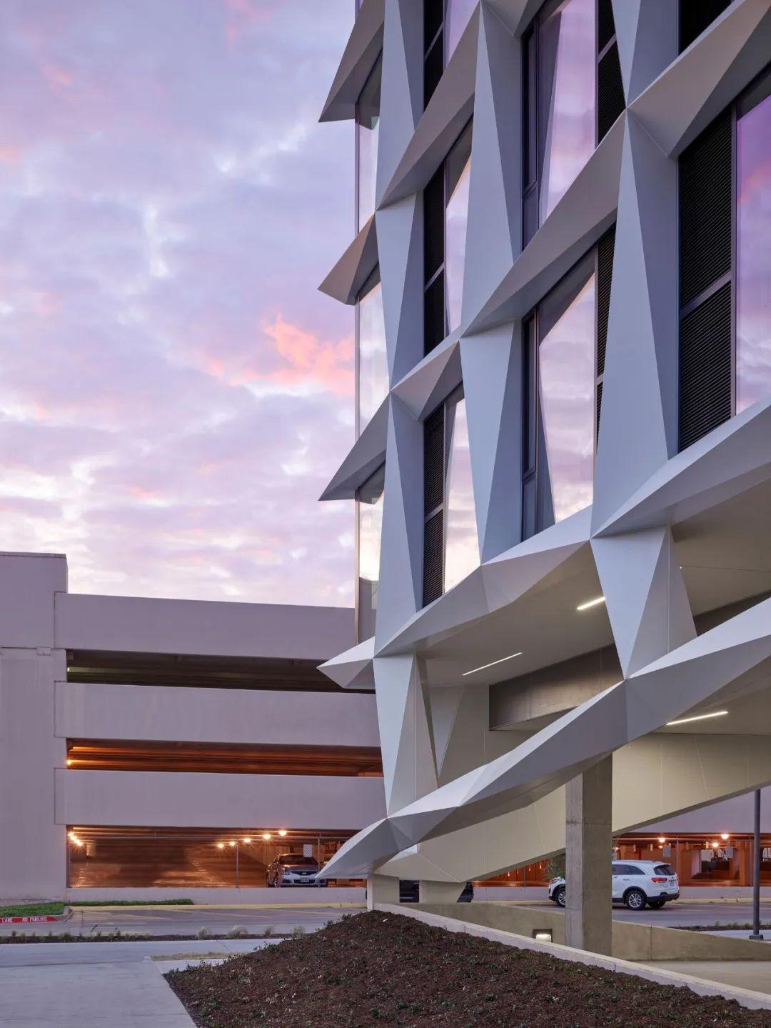 【美鉴】玻璃立面——爱你的每一寸棱角分明