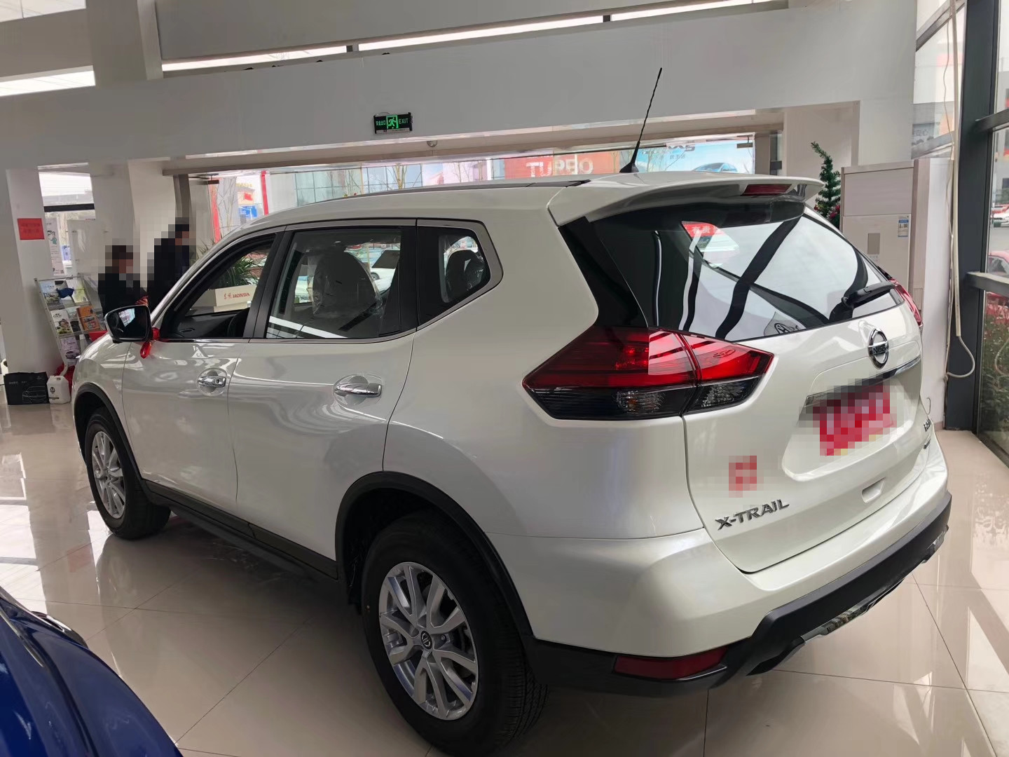 日产奇骏2.0l自动中配提车记,大家看看我的价格便宜吗?