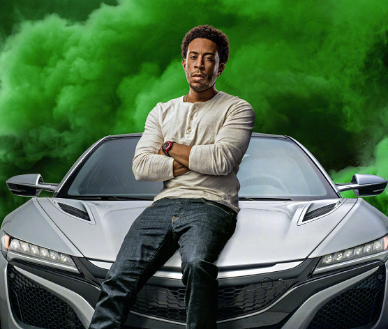 《速度与激情9》延期上映,既然看不上电影,先看这次有什么车_保罗沃克