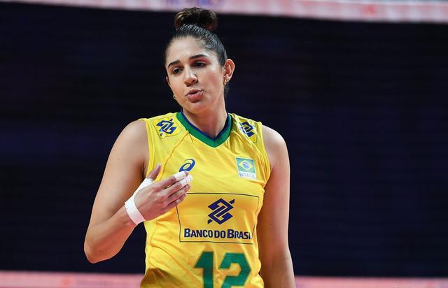 原创巴西女排队长年薪曝光如此看来盈莹值60万张常宁值80万美元