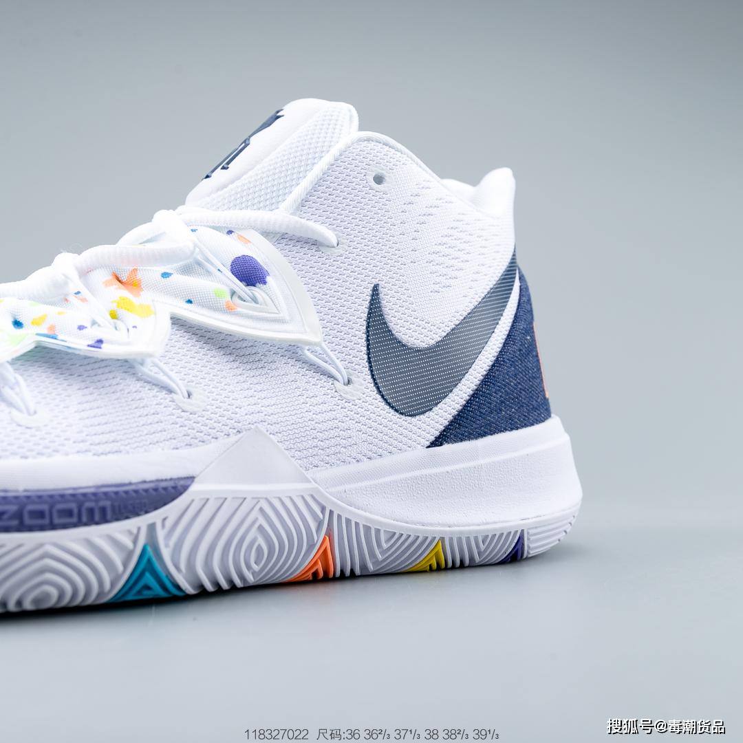 要和欧文一样常常把笑脸挂在脸上欧文5笑脸白蓝开箱