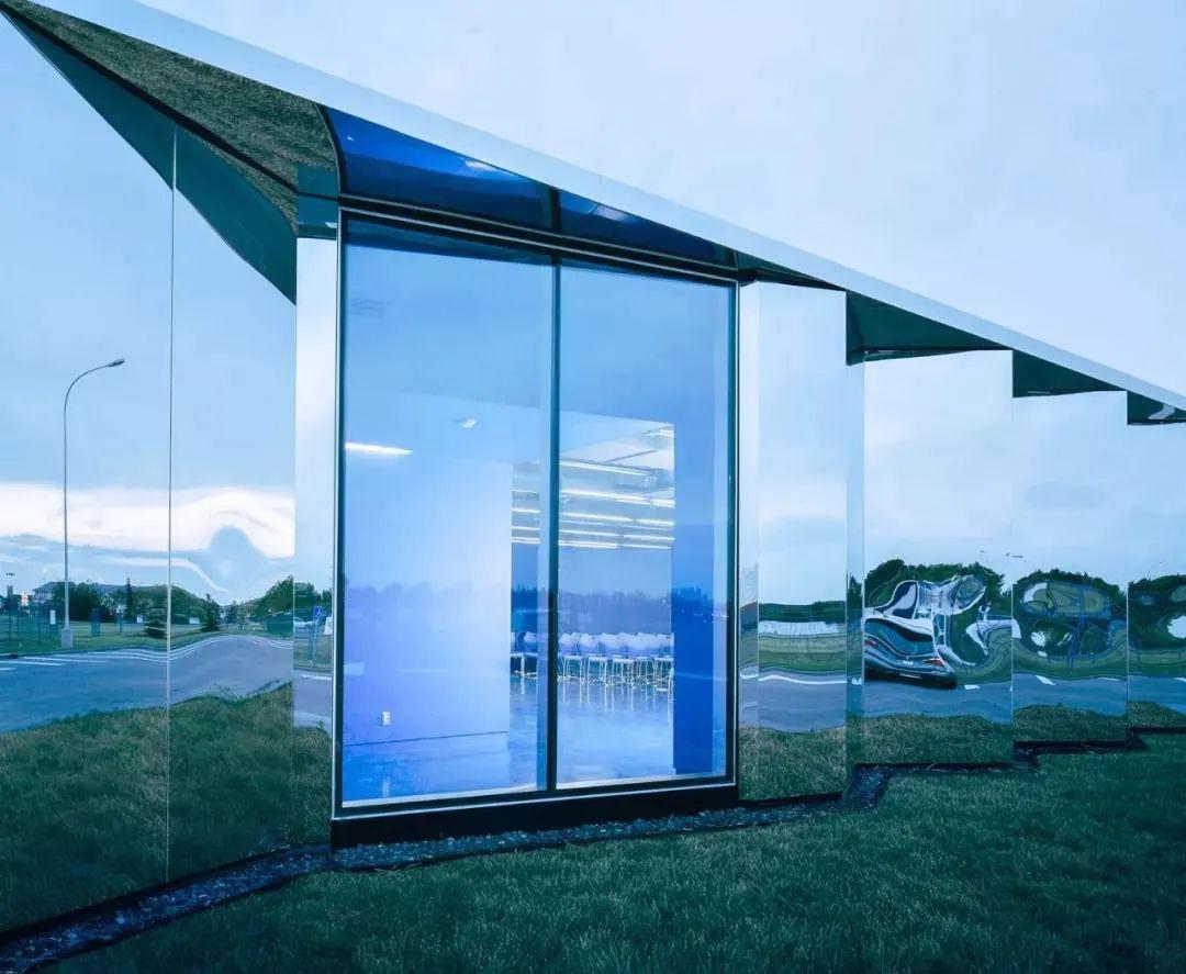 关于镜面元素是使用,这里有一道空间魔法等你揭谜!