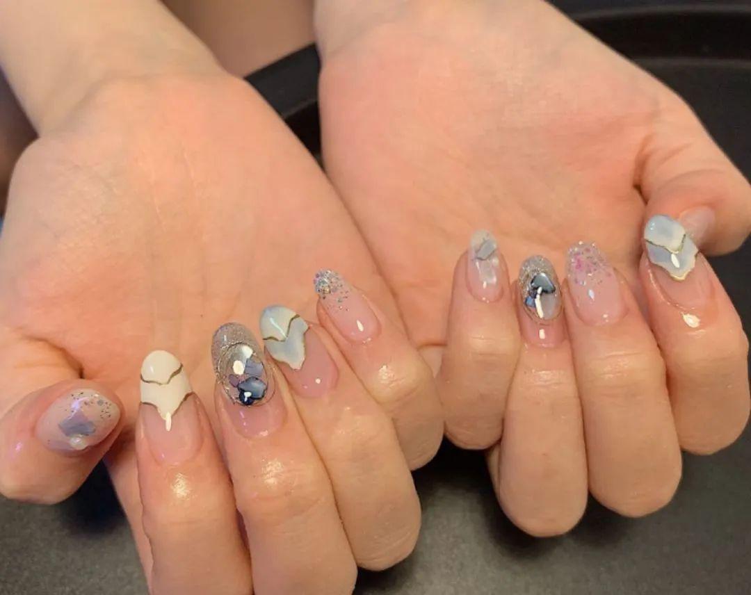 xfs美甲山丘纹美甲美的很独特