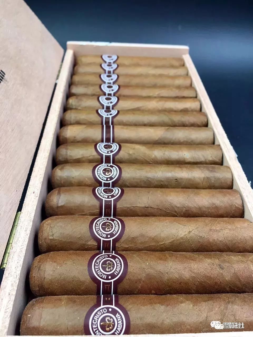 短时间抽雪茄都有什么选择?最值得尝试的十大古巴短雪茄