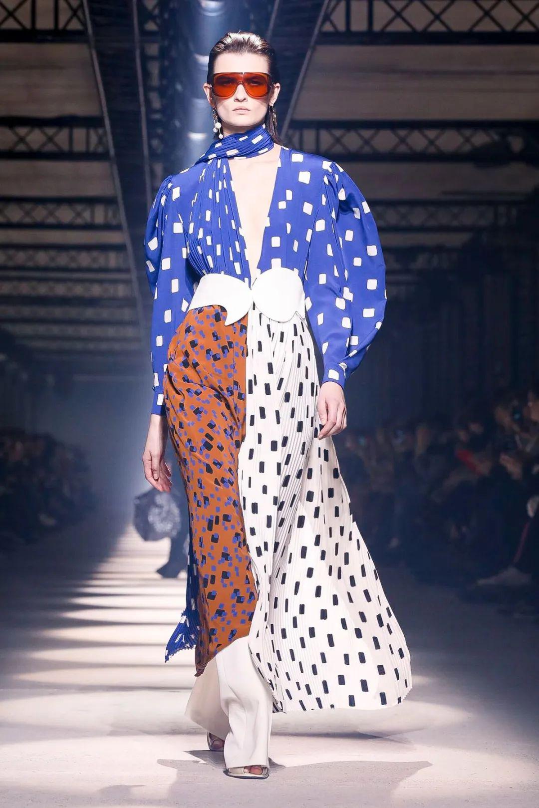 优雅givenchy沿续时代童话纪梵希2020秋冬发布