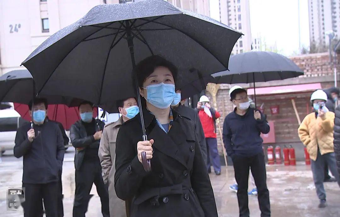 产业发展县长孙丽娜同志率队参观七项5000万元以上在建产业类项目