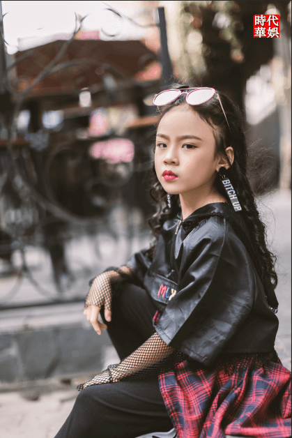 时代华娱babyface时尚平面童模档案库钟雨彤