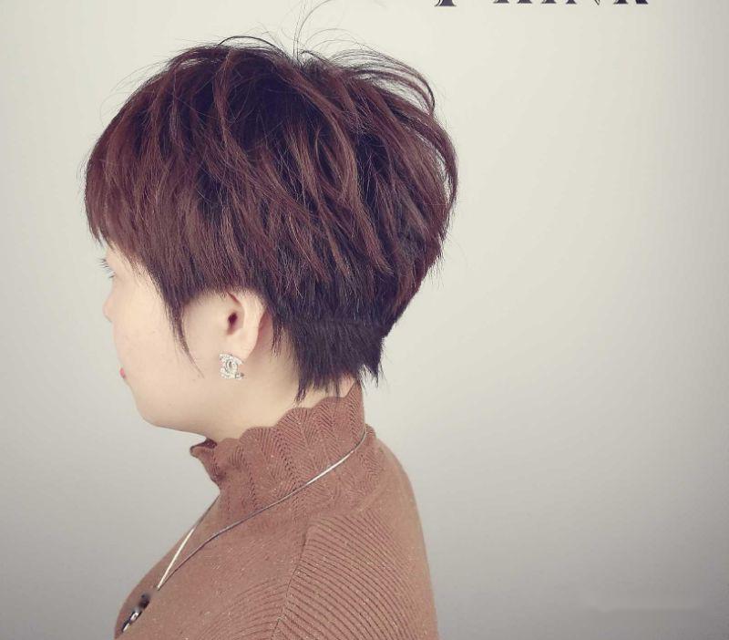 春天"纹理短烫发"30款_短发