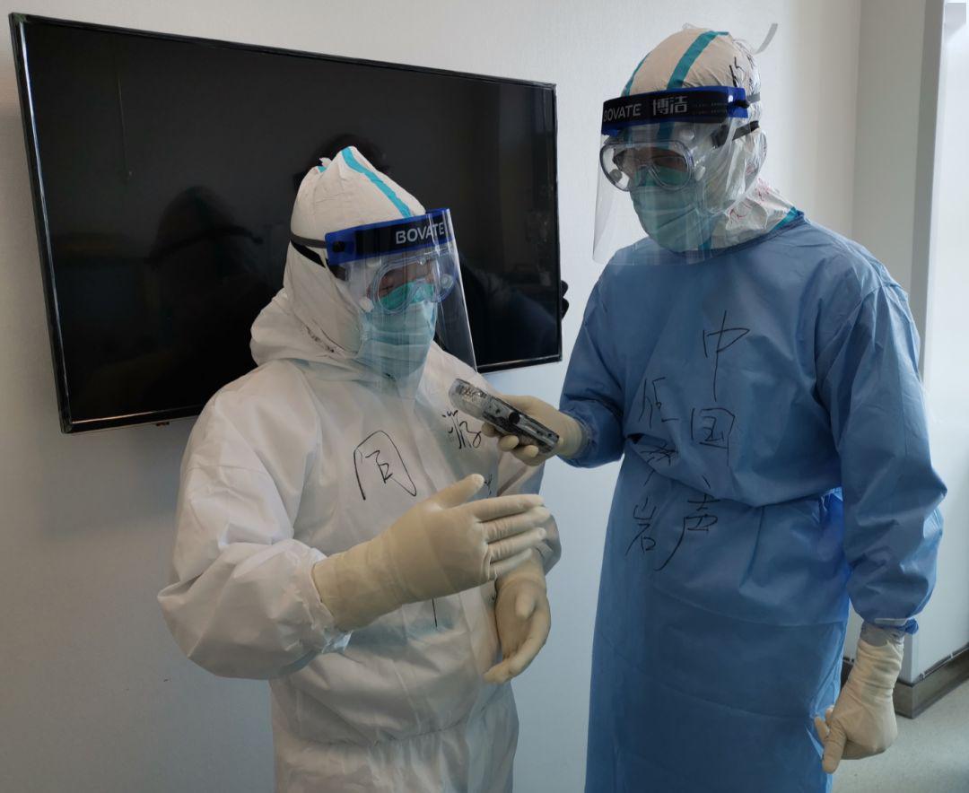 游洪波:"我们所谓时间窗口是选择刚好平稳的时候,做这个手术也是冒险