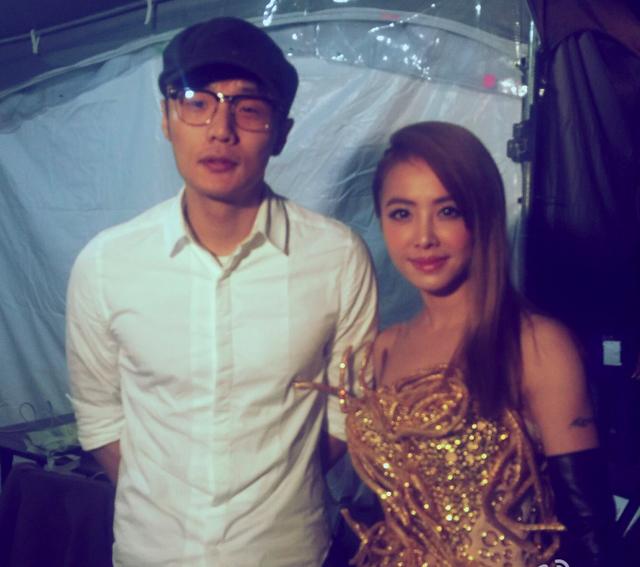 李荣浩直言被蔡依林胸器戳了一下蔡依林的回复把人逗笑了