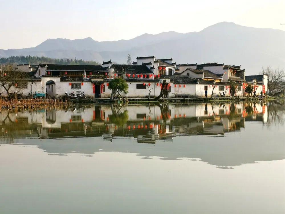 波哥带你看世界安徽宏村中国特色小镇画里乡村