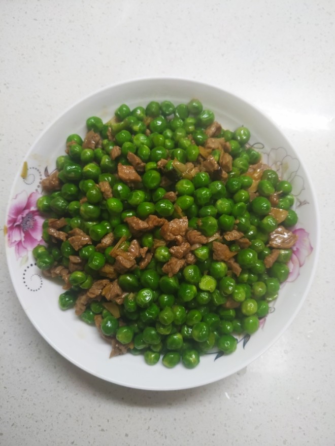 原創家常牛肉菜譜豌豆炒牛肉粒葷素都有營養美味又下飯吃不夠