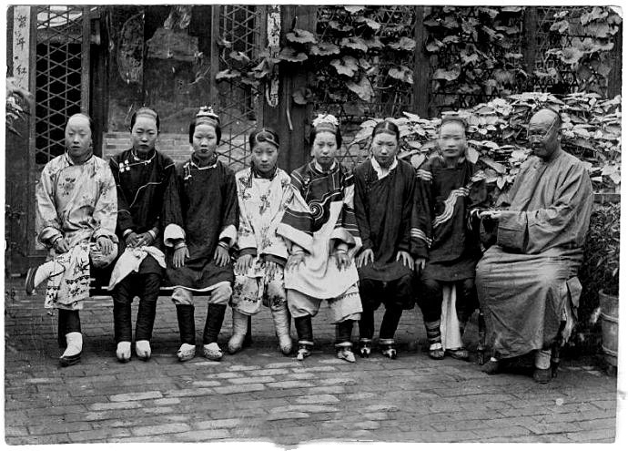 老照片:晚清到民国的女性,一代比一代更美