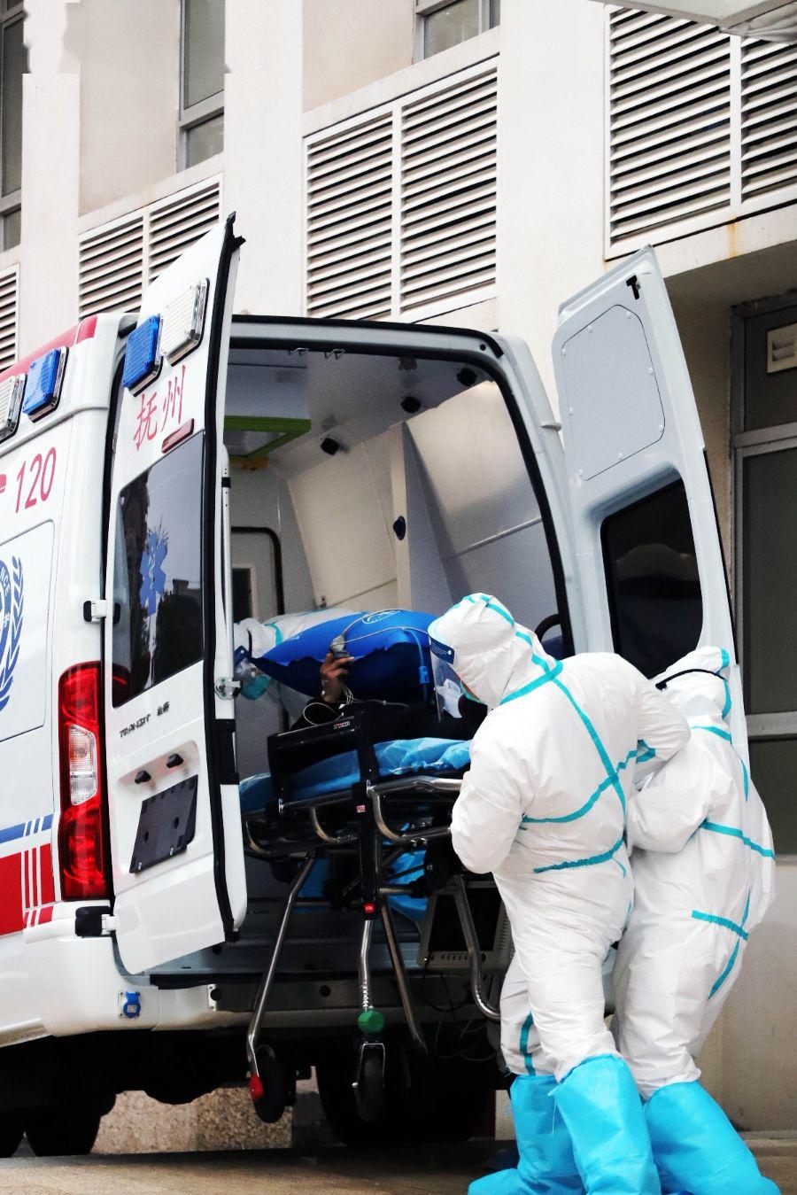 生命转运线中的使者记120急救中心的司机们