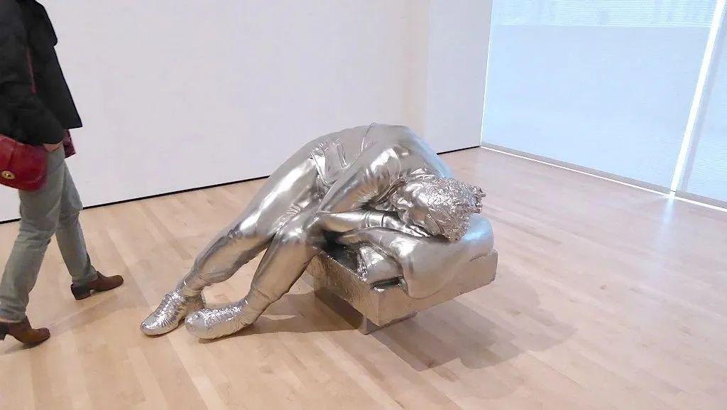 每天类似软禁的日子才让我第一次去认真体会生活