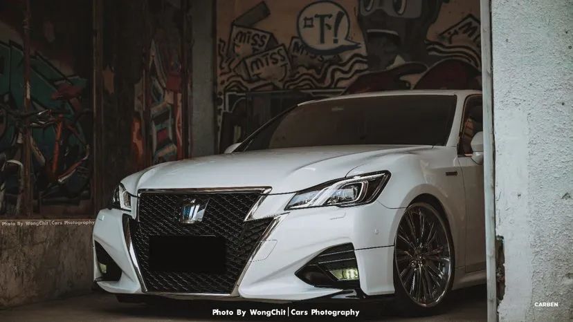 14代皇冠的jdm情怀athletegroyalsaloon