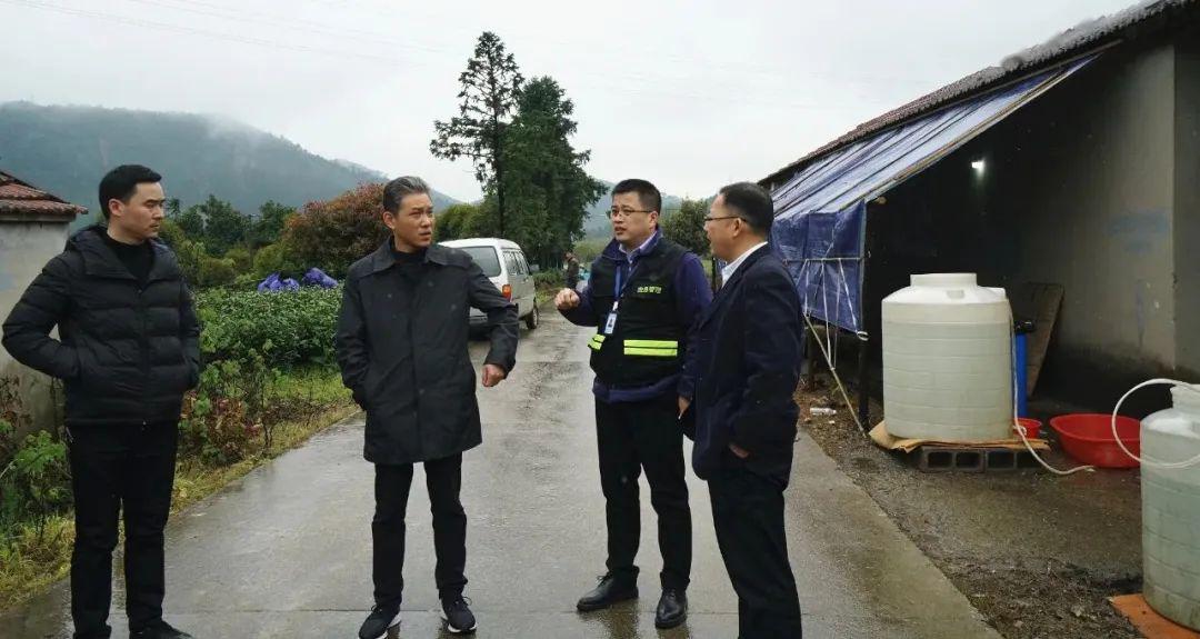 县委副书记代县长宋波四不两直督查交办安全生产工作