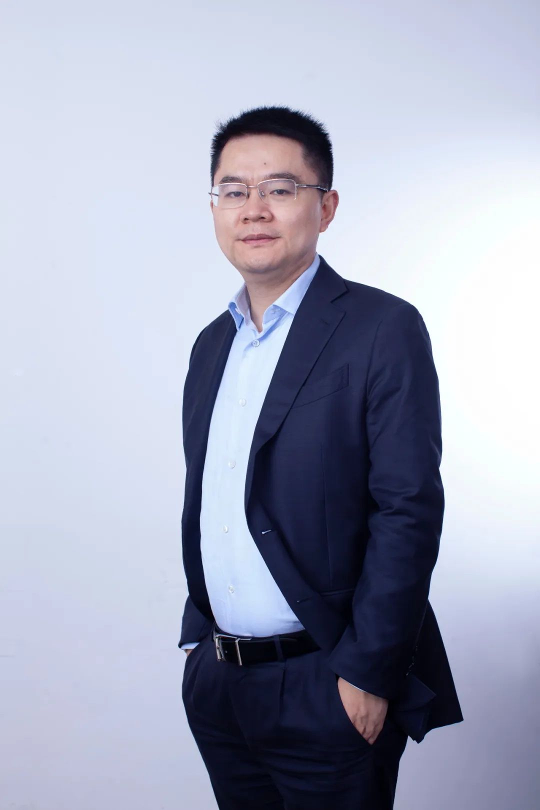 东风小康汽车有限公司总经理 刘昌东对话高管