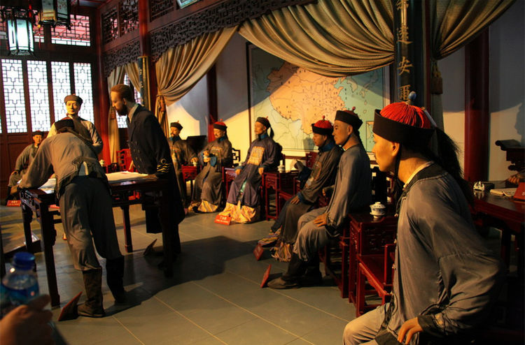 清朝灭亡之前,清政府还有百万雄兵,实力不弱,为何突然就亡了?_袁世凯