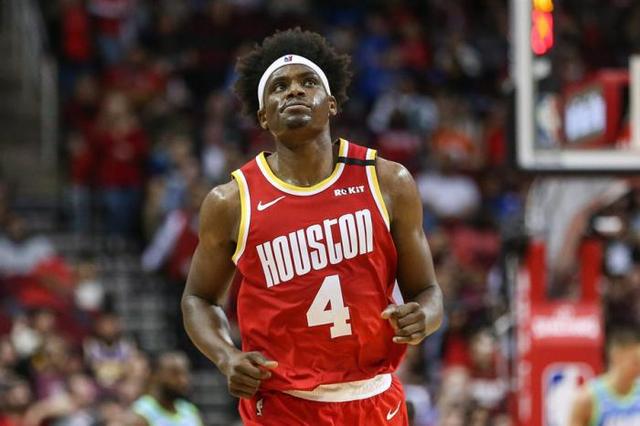 如今回看丹纽尔·豪斯近日晒出的全家福,我们或许可以感受到他当时说