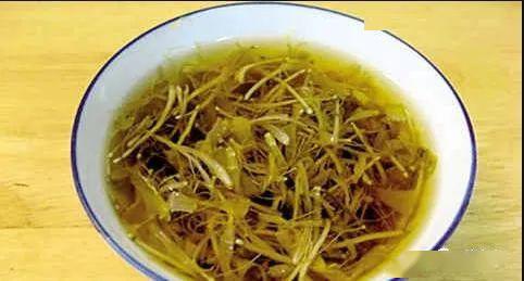 喉咙干痒咳嗽用这几种食材煮水喝喉咙会舒服不少