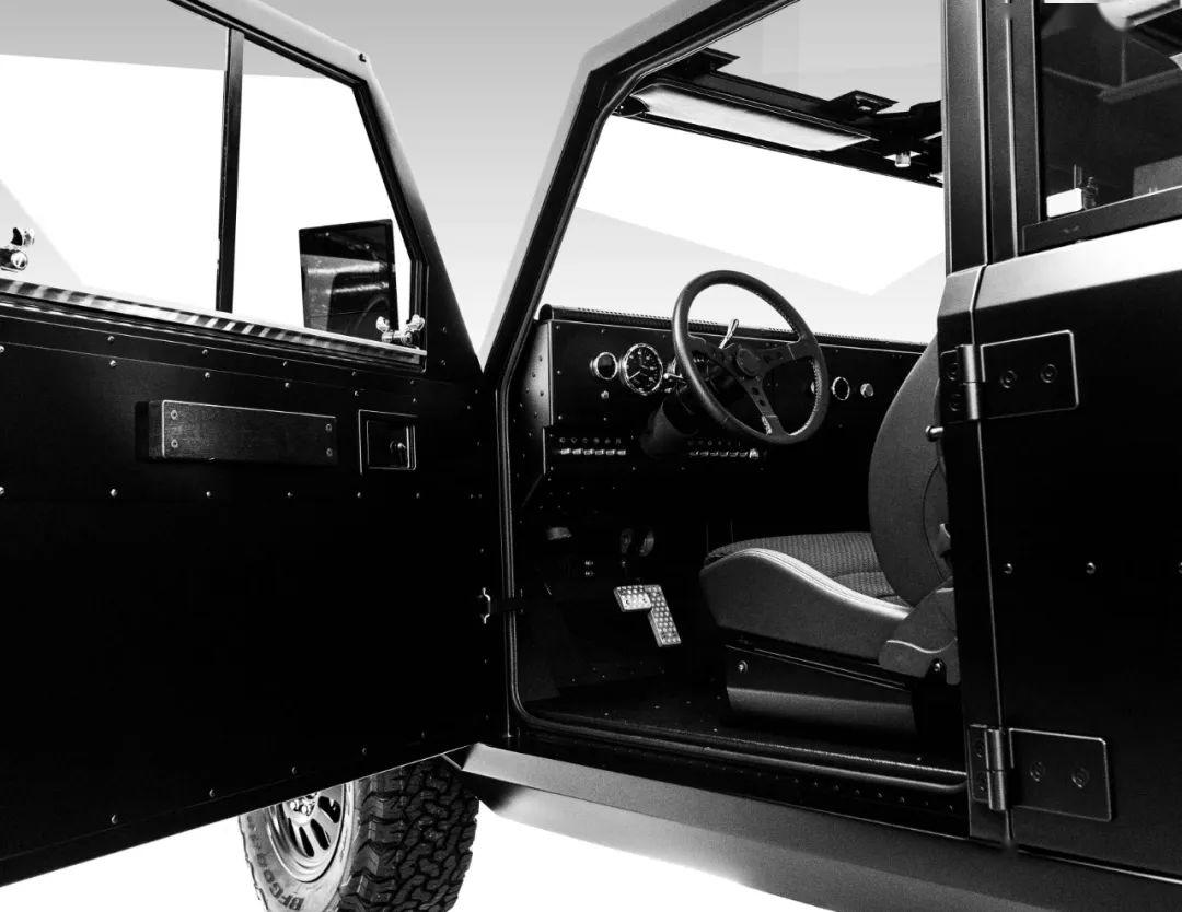 谁说越野车一定要大排自吸bollingerb1b2告诉你电动车照样能做到