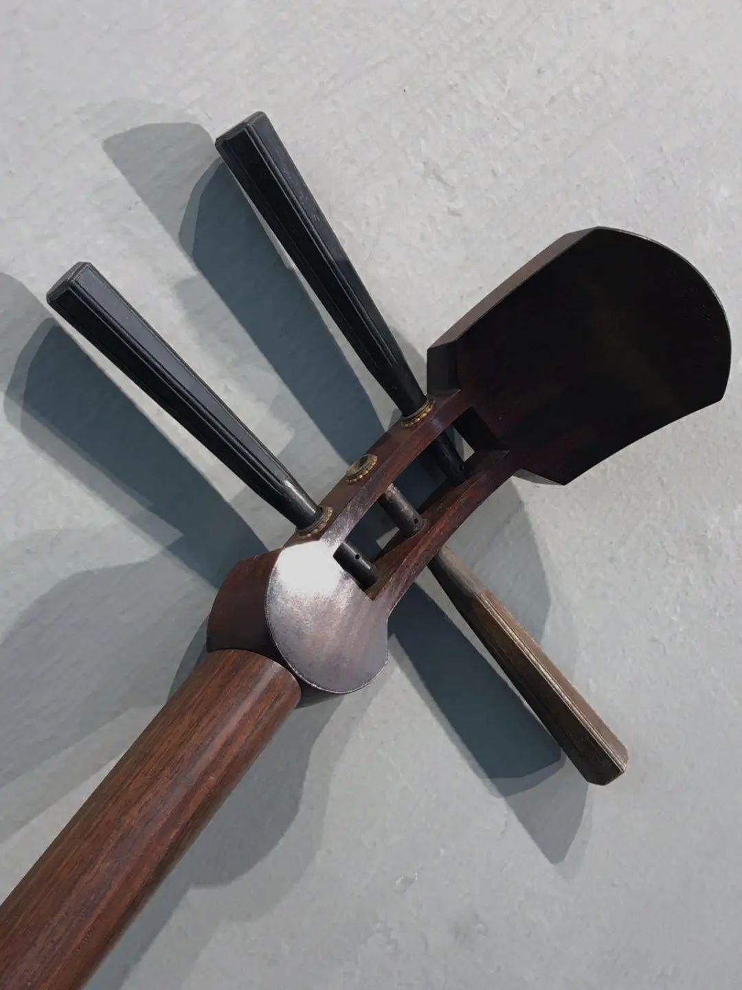 木琢磨而成的日本明治时期的老三味线琴,此种日本传统三弦拨弹乐器