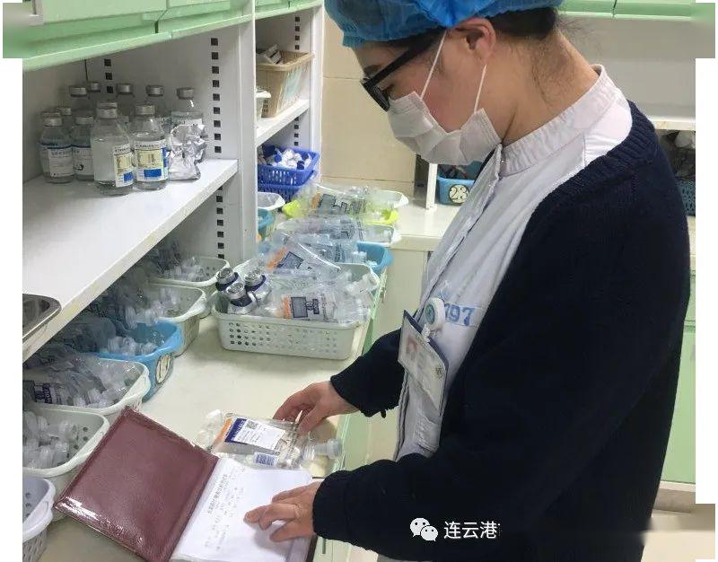 病区护士·严格执行三查七对