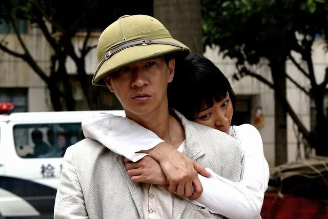 《红河》:时代环境下,边缘人群的情感诉求_阿桃