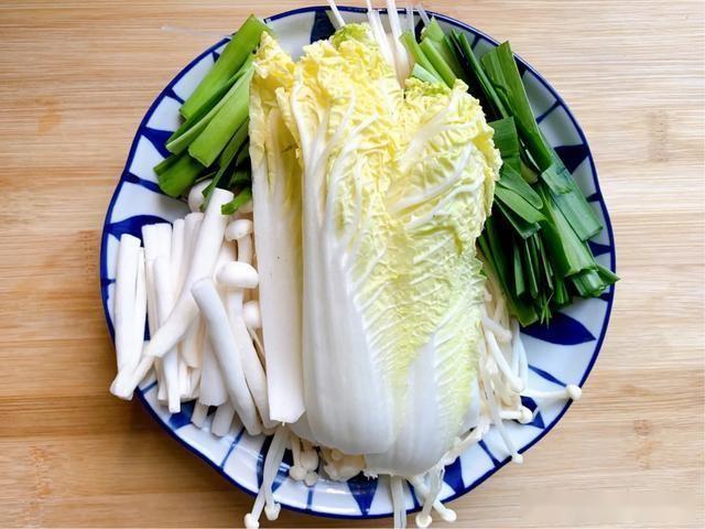 何老师同款麻辣烫你在家也可以做鲜香麻辣赶紧动手试试吧