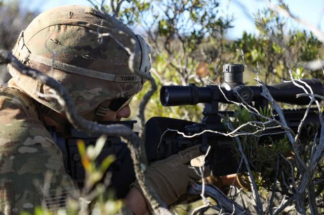 原创美军狙击手号称世界最强配一新武器颜值看上去能秒杀所有对手