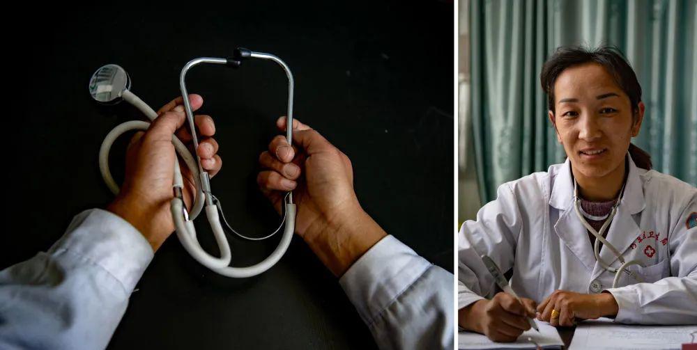 左图:村医白玛措姆展示她的听诊器;右图:村医白玛措姆在工作(拼版